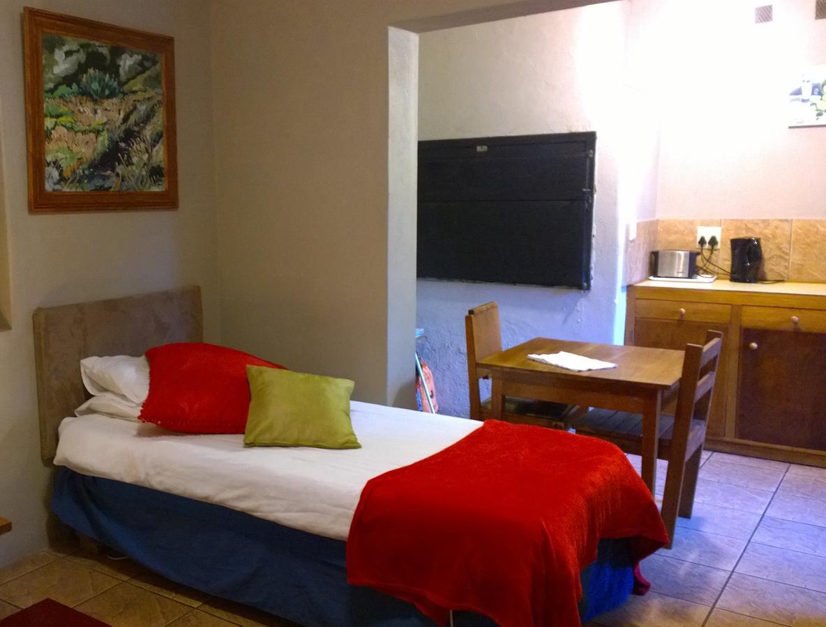 Artkaroo Stay Oudtshoorn Εξωτερικό φωτογραφία